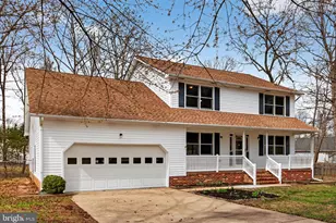 11314 Yorkshire Ct, Fredericksburg, VA 22407 - Photo 2