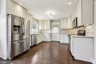 12016 Grantwood Dr, Fredericksburg, VA 22407 - Photo 16