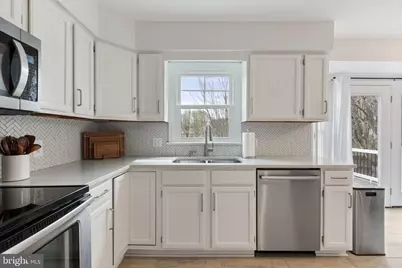 12005 Arbor Glen Drive, Fredericksburg, VA 22407 - Photo 10