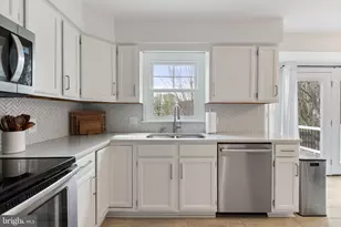 12005 Arbor Glen Dr, Fredericksburg, VA 22407 - Photo 10