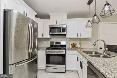 11709 Woodland View Drive, Fredericksburg, VA 22407 - Photo 10