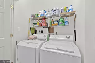 6809 Winthrop Ct, Fredericksburg, VA 22407 - Photo 34