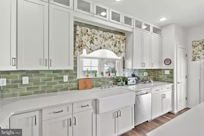 6809 Winthrop Court, Fredericksburg, VA 22407 - Photo 4