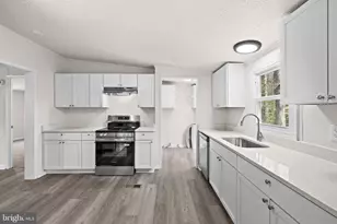 7309 Red Feather Ln, Spotsylvania, VA 22551 - Photo 8