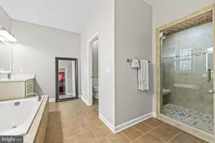 7022 Barclay Dr, Fredericksburg, VA 22407 - Photo 24
