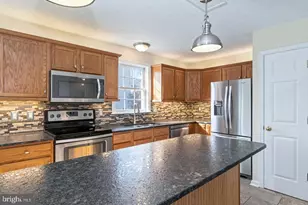 6100 Sunny Meadows Dr, Fredericksburg, VA 22407 - Photo 4