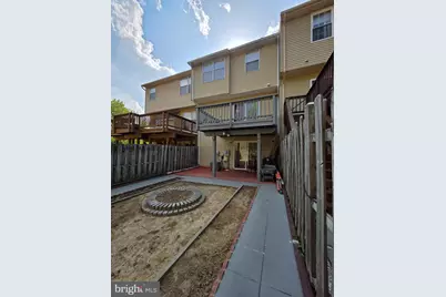 11203 Kings Crest Court, Fredericksburg, VA 22407 - Photo 2