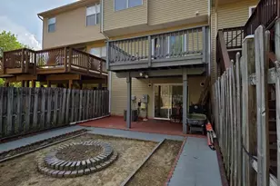 11203 Kings Crest Ct, Fredericksburg, VA 22407 - Photo 2