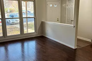 10704 Wakeman Dr, Fredericksburg, VA 22407 - Photo 2