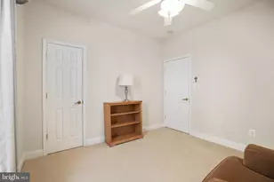 5705 W Kesslers Crossing, Fredericksburg, VA 22407 - Photo 32