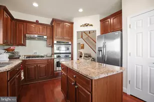 5705 W Kesslers Crossing, Fredericksburg, VA 22407 - Photo 8