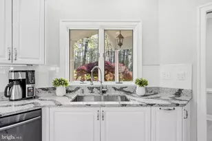 11406 Stonewall Jackson Dr, Spotsylvania, VA 22551 - Photo 14