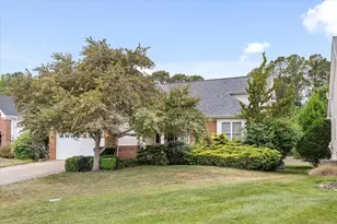 5327 W Philippi Pl, Fredericksburg, VA 22407 - Photo 6