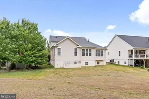5327 W Philippi Pl, Fredericksburg, VA 22407 - Photo 42