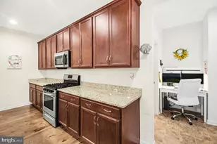 6611 Golden Pheasant Run, Fredericksburg, VA 22407 - Photo 14