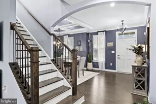 7803 Hermitage Dr, Fredericksburg, VA 22407 - Photo 2