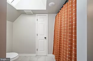 10752 Bridlerein Ct, Spotsylvania, VA 22553 - Photo 32