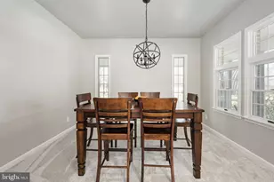 10752 Bridlerein Ct, Spotsylvania, VA 22553 - Photo 16