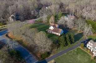 10752 Bridlerein Ct, Spotsylvania, VA 22553 - Photo 6