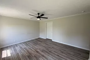 10504 Benchmark Rd, Fredericksburg, VA 22408 - Photo 12