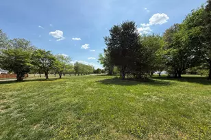 10504 Benchmark Rd, Fredericksburg, VA 22408 - Photo 2