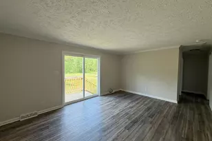 10504 Benchmark Rd, Fredericksburg, VA 22408 - Photo 24