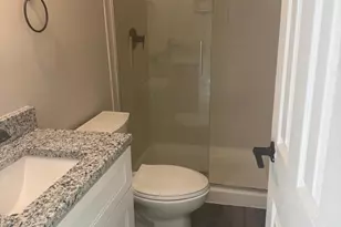 11600 Creeks View Dr, Fredericksburg, VA 22407 - Photo 4