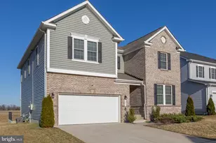 10413 Spotswood Dr, Fredericksburg, VA 22408 - Photo 2