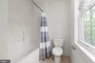 2518 Regency Dr, Fredericksburg, VA 22408 - Photo 28