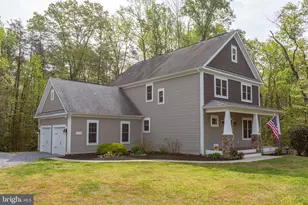 2518 Regency Dr, Fredericksburg, VA 22408 - Photo 2