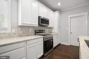 2518 Regency Dr, Fredericksburg, VA 22408 - Photo 14
