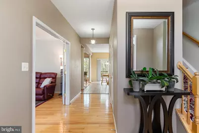 6712 Castleton Drive, Fredericksburg, VA 22407 - Photo 8