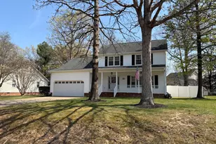 503 Maple Grove Dr, Fredericksburg, VA 22407 - Photo 2