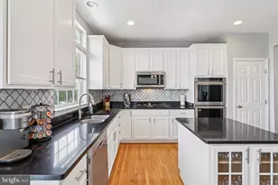 5225 Windbreak Dr, Fredericksburg, VA 22407 - Photo 24