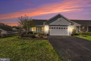 6902 Castleton Dr, Fredericksburg, VA 22407 - Photo 2