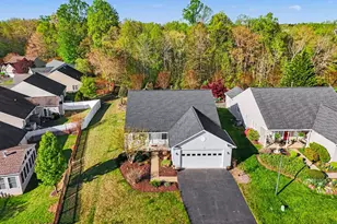 6902 Castleton Dr, Fredericksburg, VA 22407 - Photo 28