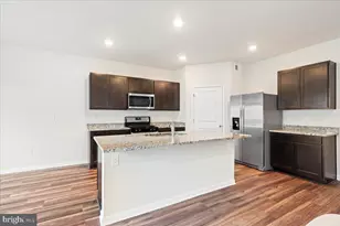 7404 Jake Ct, Fredericksburg, VA 22407 - Photo 18