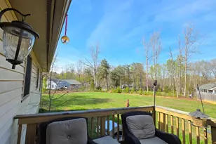 10907 Stockade Dr, Spotsylvania, VA 22551 - Photo 6