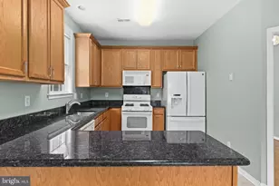 6611 Twin Cedars Ct, Fredericksburg, VA 22407 - Photo 10