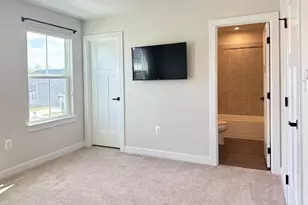 9104 Maple Run Dr, Fredericksburg, VA 22407 - Photo 42