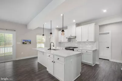 9104 Maple Run Drive, Fredericksburg, VA 22407 - Photo 18