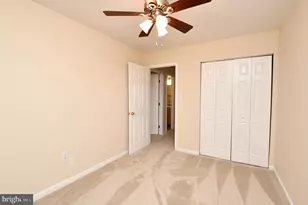 303 Olde Greenwich Dr, Fredericksburg, VA 22408 - Photo 8