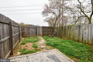 303 Olde Greenwich Dr, Fredericksburg, VA 22408 - Photo 14