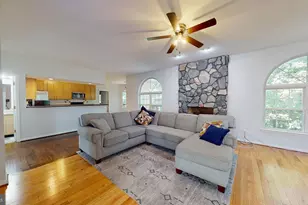 9811 Fendale Ln, Fredericksburg, VA 22408 - Photo 6