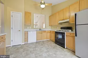 11403 Sarasota Ct, Fredericksburg, VA 22407 - Photo 14