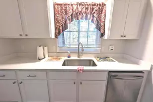 5505 Peters Ln, Fredericksburg, VA 22407 - Photo 8