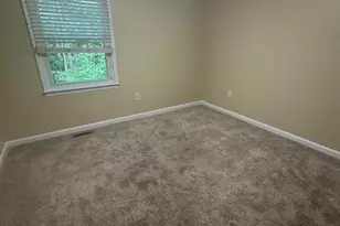 704 Candle Ridge Ct, Fredericksburg, VA 22407 - Photo 10