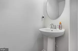 5701 Spring Arbor Cir, Fredericksburg, VA 22407 - Photo 10