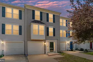 7102 Finch Ln, Fredericksburg, VA 22407 - Photo 2