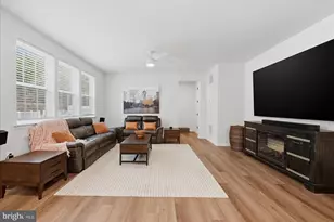 11408 Bluestem Wy, Fredericksburg, VA 22407 - Photo 4